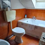 ゲストハウス La Casa Di Celeste 3*